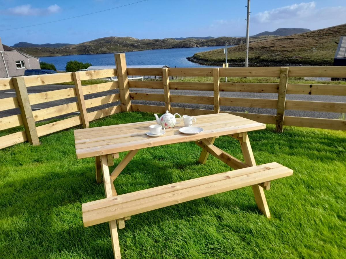 Oystercatcher Guest House B&B Cairisiadar Esterno foto